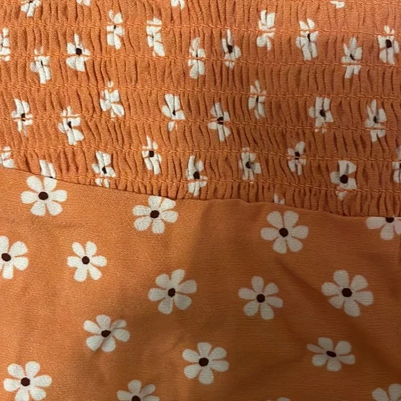 NWT pac sun adorable orange floral crop top! - Picture 2 of 4